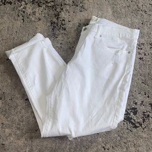 Lucky Brand | Distressed Jeans